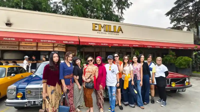 Attachment for Minggu yang Menginspirasi: Kartini Iconic Sunday Drive, Tempat Bertemu dan Berbagi Gairah Para Wanita Pencinta Otomotif