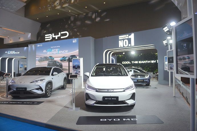 Attachment for BYD dan Denza Panjatkan Gelombang Baru PEVS 2025: Coba Test Drive Eksklusif Mereka di Area Pameran