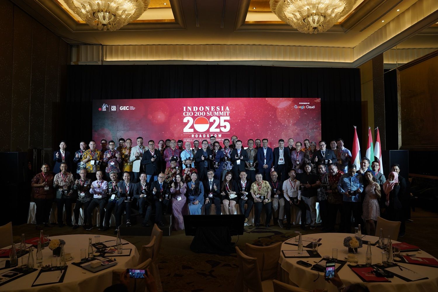 Attachment for Pertunjukan CIO 200: Membawa Para Pemimpin Teknologi Indonesia Ke Panggung Global