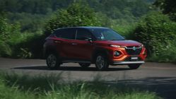 Attachment for Suzuki Fronx 2025: Pesona dan Harga yang Membuat Heboh! Dirancang oleh Chief Engineer, Ini Dia Makna di Balik Desain Khasnya