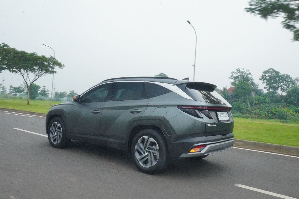 Attachment for Efisiensi Mengagumkan: Tucson Hybrid Melebihi LCGC dalam Kemampuan BBM