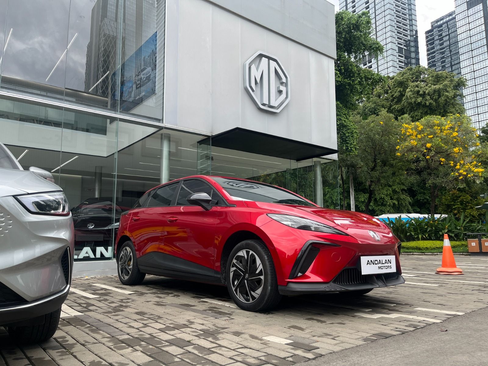 AA1GyY5E.jpg