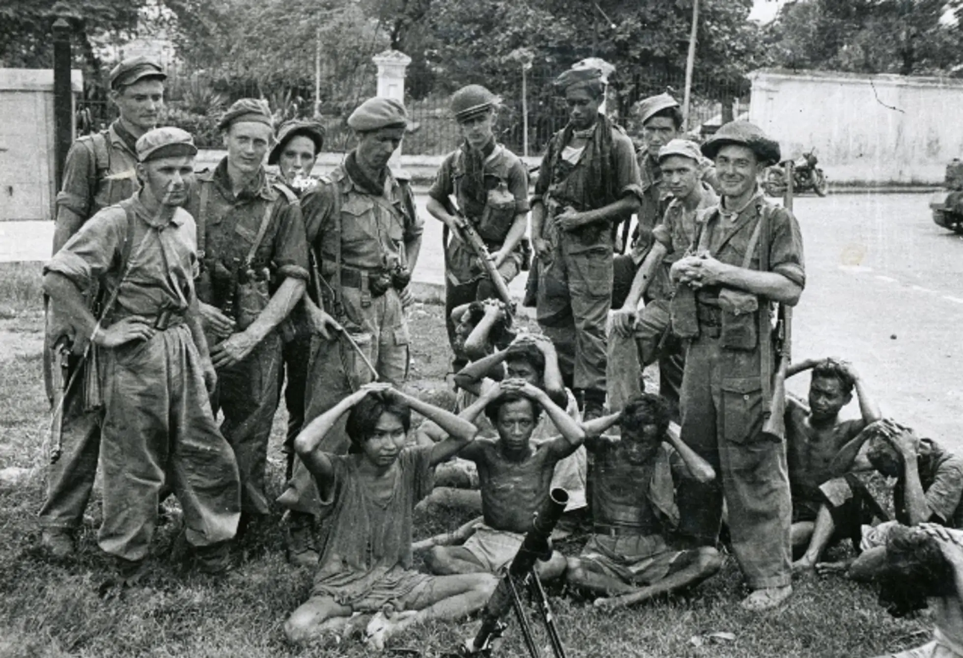 Indonesia-soldados-guerra.jpg