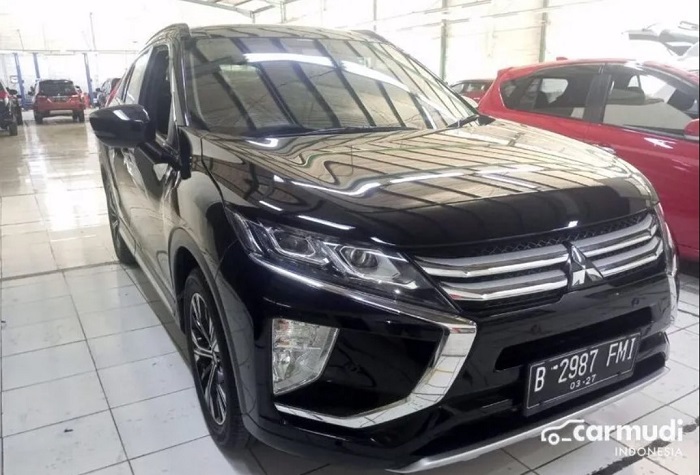 Mitsubishi-Eclipse-Cross-Bekas-Rp300-Jutaan.jpg
