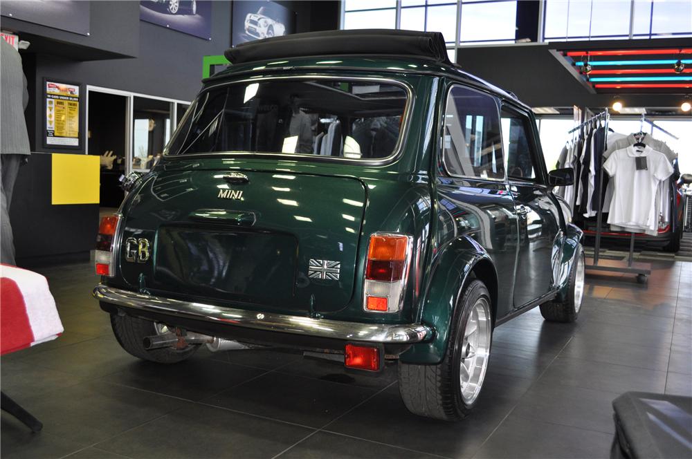 morris-mini-1972-10.jpg