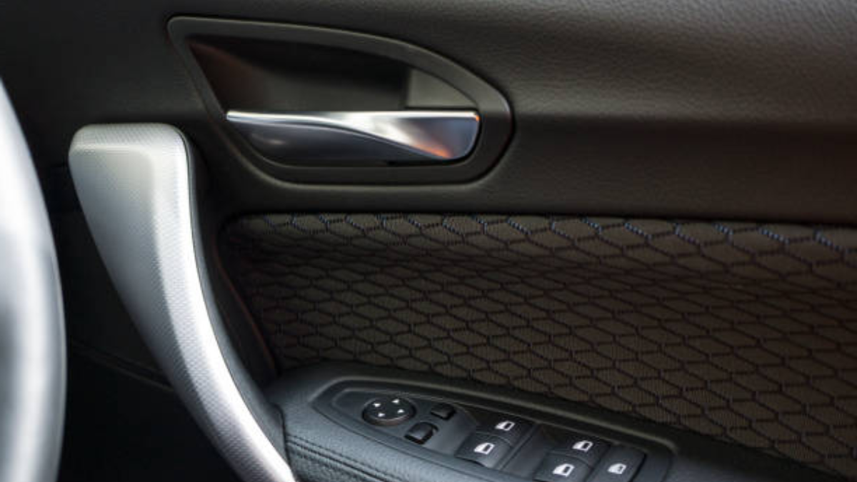 apa-itu-door-trim.png